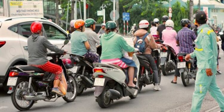 Free Helmet Law In Florida Rules, Exceptions, And Safety Tips