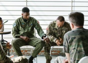Operation Green Light: Why society shines. Our Veterans