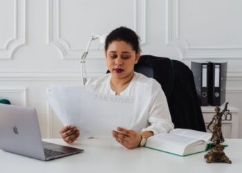 SSA Overpayment Lawyer:My Honest Take on When You Need One
