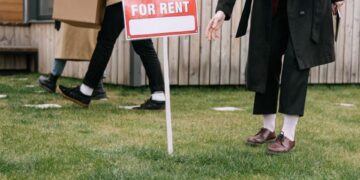Hawthorne Residential Partners Lawsuit & Tenants