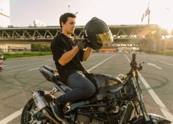 How to Select a Motorcycle Accident Attorney Who Listens